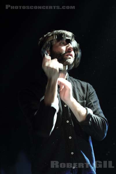 WE ARE SERENADES - 2012-04-23 - PARIS - Point Ephemere - 